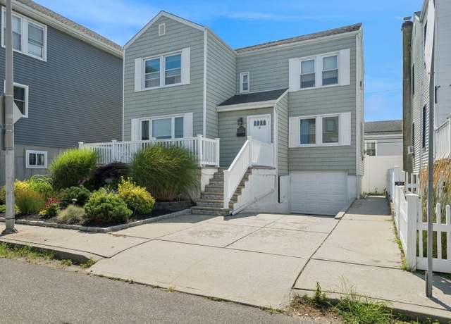 Property at 7 Vinton St, Long Beach, NY 11561, 4 beds, 1.5 baths