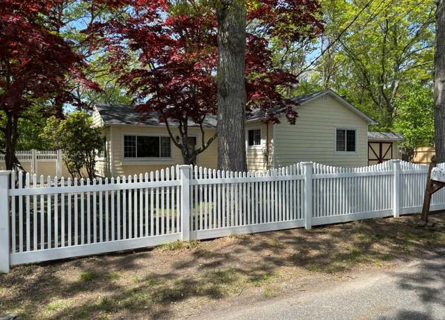 Property at 212 Longfellow Dr, Mastic Beach, NY 11951, 2 beds, 1 bath