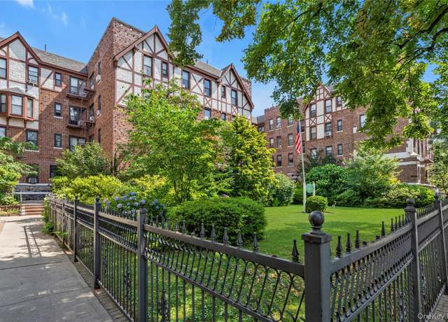 Property at 160-15 Powells Cove Blvd Unit A1, Whitestone, NY 11357, 1 bath