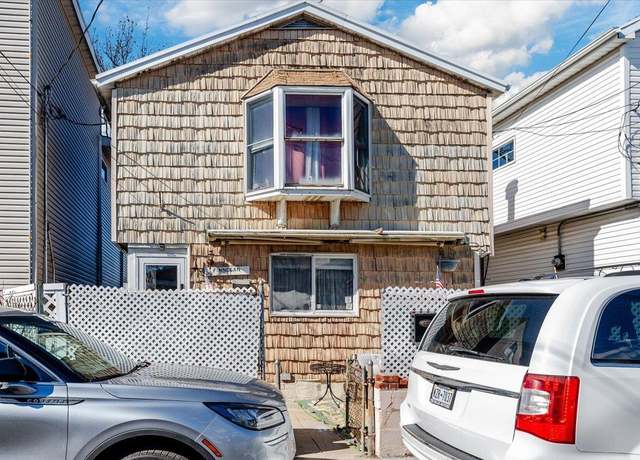 Property at 110 Edgewater Park Unit C, Bronx, NY 10465, 3 beds, 2 baths
