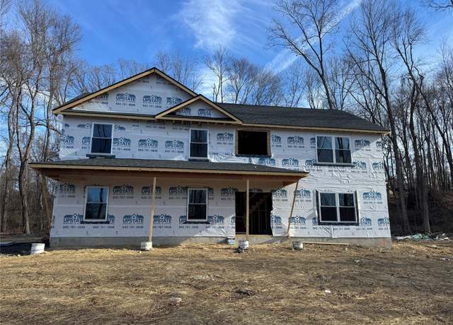 Property at 64 Wells Rd, Newburgh, NY 12550, 4 beds, 3 baths