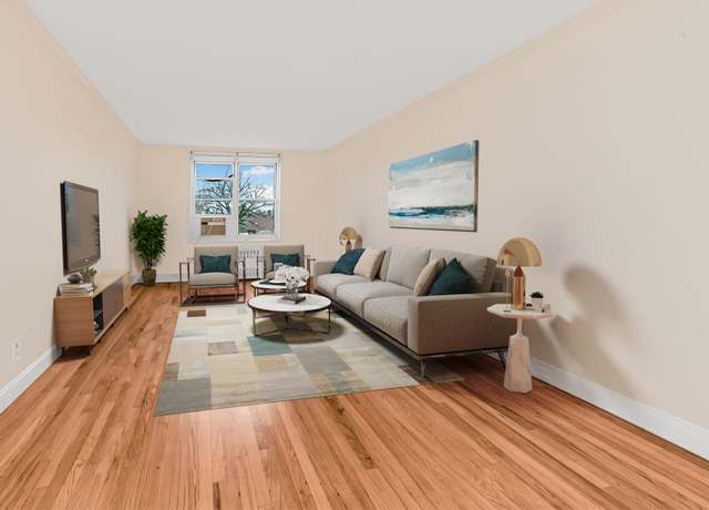 Property at 1304 Midland Ave Unit C35, Yonkers, NY 10704, 1 bed, 1 bath