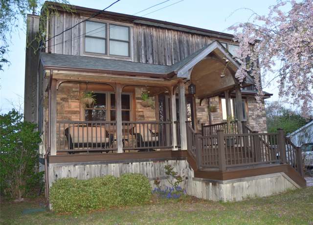 Property at 39 Central Ave, Amityville, NY 11701, 2 beds, 2 baths