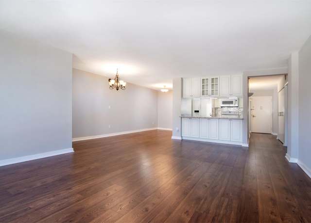 Property at 25 Rockledge Ave #901, White Plains, NY 10601, 1 bed, 1 bath