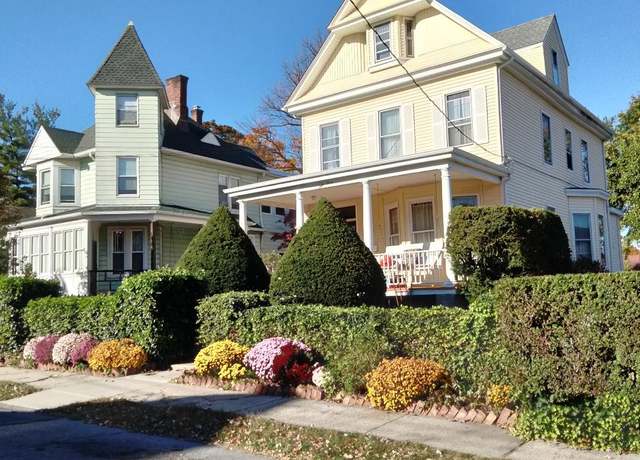 Property at 63 Belvedere Dr, Yonkers, NY 10705, 5 beds, 2.5 baths