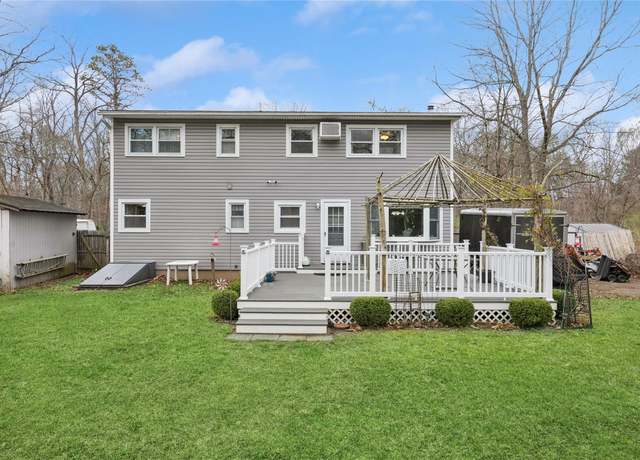 Property at 113 Ridge Rd, Ridge, NY 11961, 4 beds, 2 baths