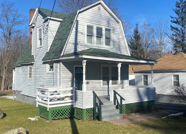 Property at 21 Rock Ridge Ave, Monticello, NY 12701, 2 beds, 2 baths