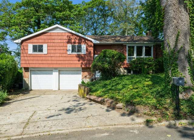 Property at 14 Sage Ct, Huntington Station, NY 11746, 4 beds, 2 baths