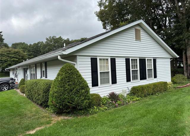 Property at 354 Woodbridge Dr Unit A, Ridge, NY 11961, 2 beds, 2 baths