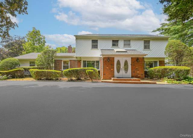 Property at 23 Pettit Dr, Dix Hills, NY 11746, 4 beds, 2.5 baths