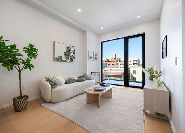 Property at 31-16 21st St Unit 3J, Astoria, NY 11106, 1 bed, 1 bath