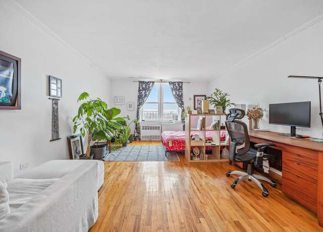 Property at 50-22 40th St Unit 6C, Sunnyside, NY 11104, 1 bed, 1 bath