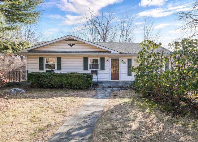 Property at 48 Plum Rd, Mahopac, NY 10541, 3 beds, 2 baths