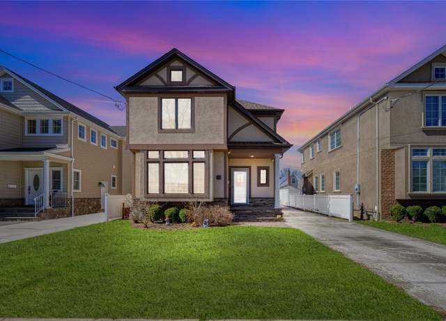 Property at 16 S 1st St, New Hyde Park, NY 11040, 4 beds, 2.5 baths