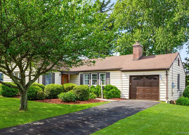 Property at 16 Ria Dr, White Plains, NY 10605, 3 beds, 2 baths