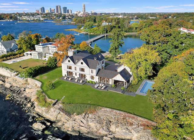 Property at 104 Premium Point Rd, Mamaroneck, NY 10801, 8 beds, 11.5 baths
