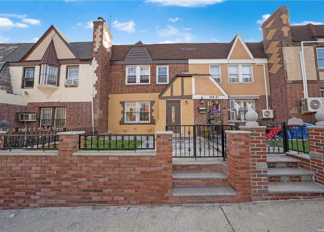 Property at 30-19 90th St, East Elmhurst, NY 11369, 3 beds, 3 baths