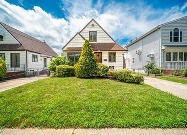 Property at 8140 268th St, Glen Oaks, NY 11004, 3 beds, 2 baths