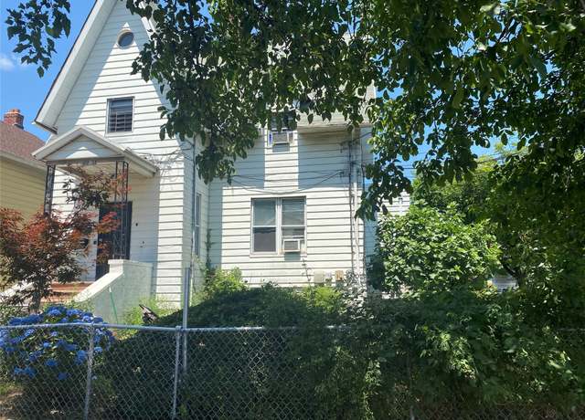 Property at 10121 46th Ave, Corona, NY 11368, 5 beds, 2 baths