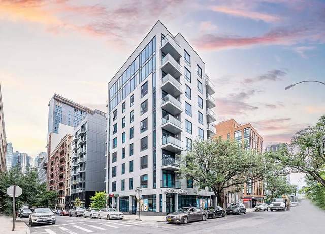 Property at 27th street 41-04 Unit 9B, Long Island City, NY 11101, 1 bath