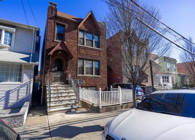 Property at 2024 Continental Ave, Bronx, NY 10461, 7 beds
