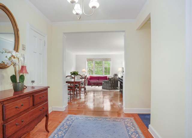 Property at 1 Midland Gdns Unit 4A, Bronxville, NY 10708, 1 bed, 1 bath