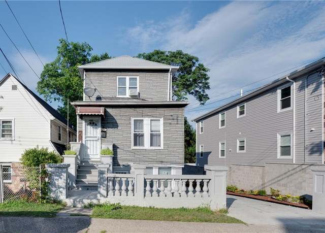 Property at 3026 Kingsland Ave, Bronx, NY 10469, 4 beds, 2.5 baths