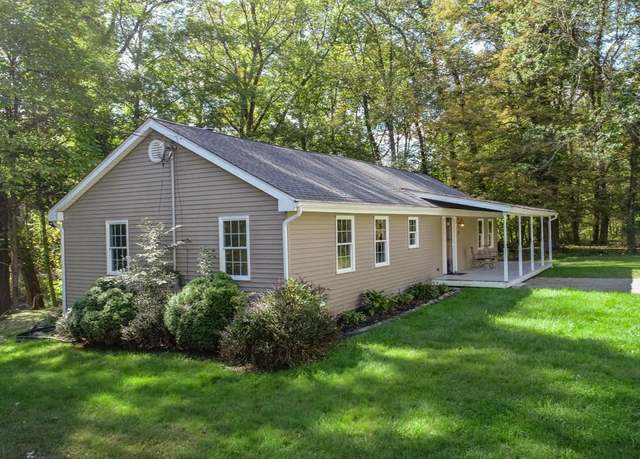 Property at 17 Wood St, Kerhonkson, NY 12446, 3 beds, 2 baths