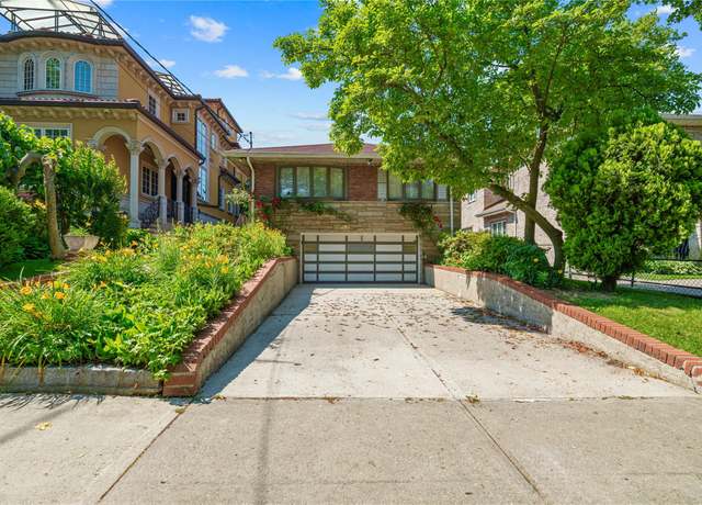 Property at 15426 Powells Cove Blvd, Beechhurst, NY 11357, 3 beds, 3 baths