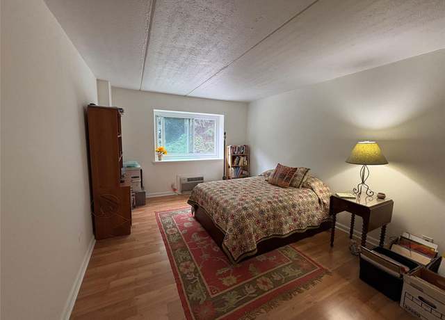 Property at 412 Benedict Ave Unit 2A, Tarrytown, NY 10591, 1 bed, 1 bath