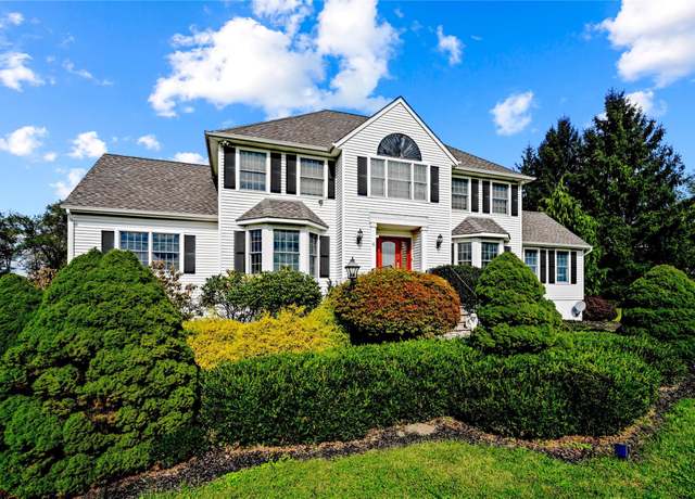 Property at 6 Windmill Ln, Warwick, NY 10990, 4 beds, 4 baths