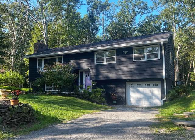 Property at 5 Violet Pl, Woodstock, NY 12498, 3 beds, 1.5 baths