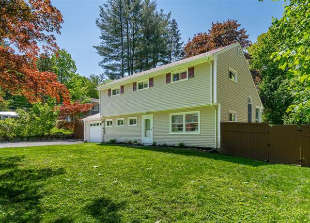 Property at 20 Knowlton Ave, Mount Kisco, NY 10549, 3 beds, 1.5 baths