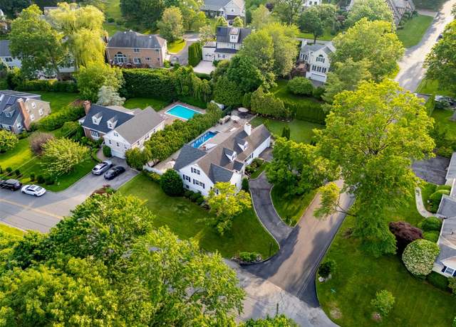 Property at 22 Buena Vista Rd, Eastchester, NY 10709, 5 beds, 3 baths