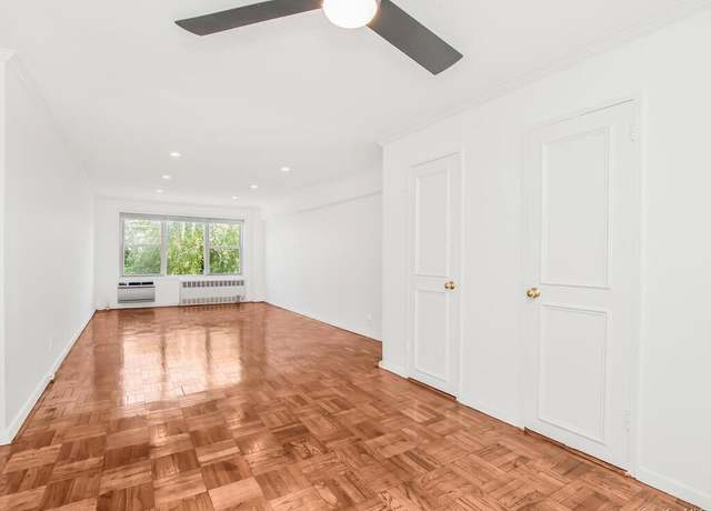 Property at 10 Old Mamaroneck Rd Unit 4D, White Plains, NY 10605, 1 bed, 1 bath