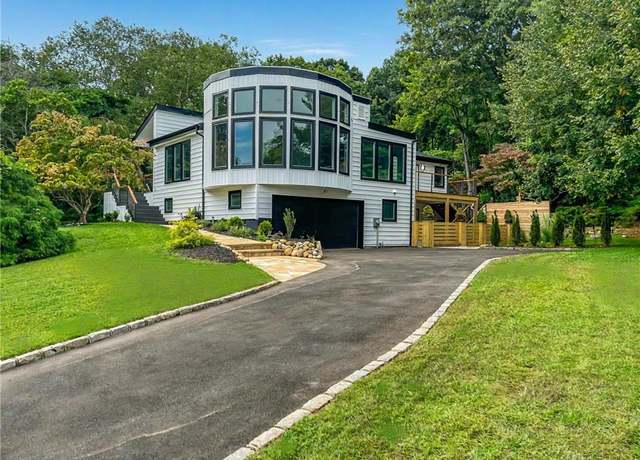 Property at 101 Nadia Ct, Port Jefferson, NY 11777, 5 beds, 3.5 baths