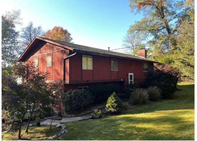Property at 400 Old Route 304, New City, NY 10956, 4 beds, 2.5 baths