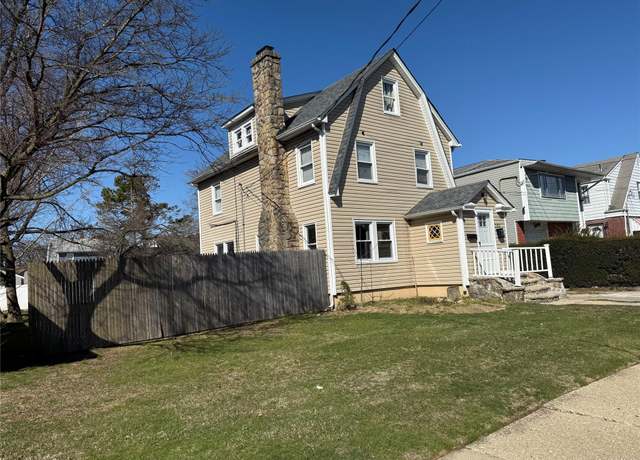 Property at 261 Rutland Rd, Freeport, NY 11520, 4 beds, 2 baths