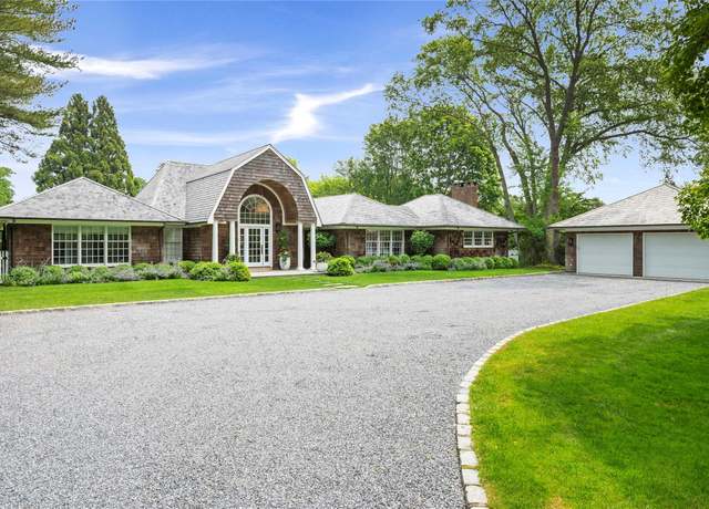 Property at 16 Amys Ln, East Hampton, NY 11937, 4 beds, 5.5 baths