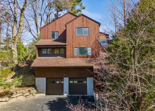 Property at 11 Sycamore Ln, Irvington, NY 10533, 4 beds, 2.5 baths