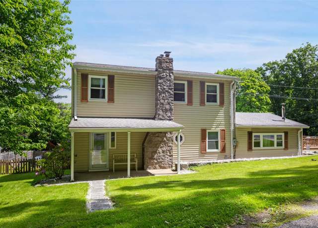 Property at 420 Fourth Rd, Wappingers Falls, NY 12590, 4 beds, 1.5 baths