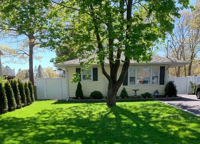 Property at 99 Forrest Ave, Shirley, NY 11967, 3 beds, 1 bath