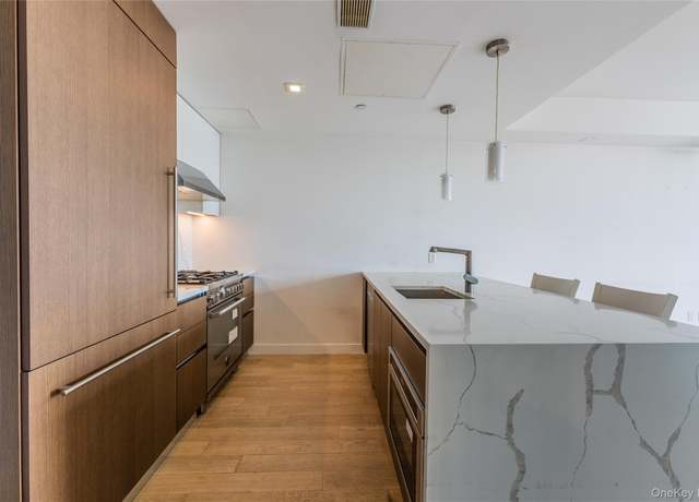 Property at 33-66 Farrington St Unit 11 G, Flushing, NY 11354, 1 bed, 1 bath