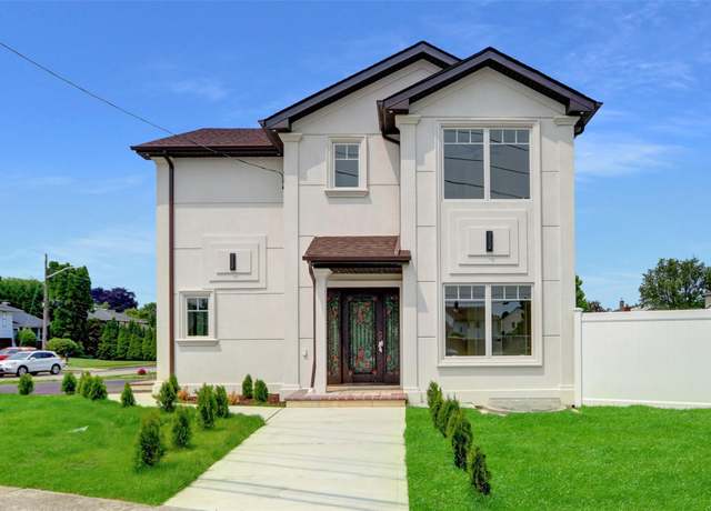Property at 10 Locust St, Hicksville, NY 11801, 4 beds, 3 baths