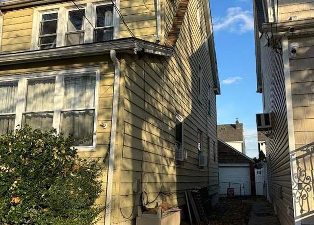 Property at 137-33 96th Pl, Ozone Park, NY 11417, 6 beds, 2 baths