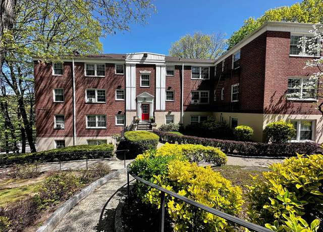 Property at 63 N Rockledge Rd Unit GC, Bronxville, NY 10708, 1 bath