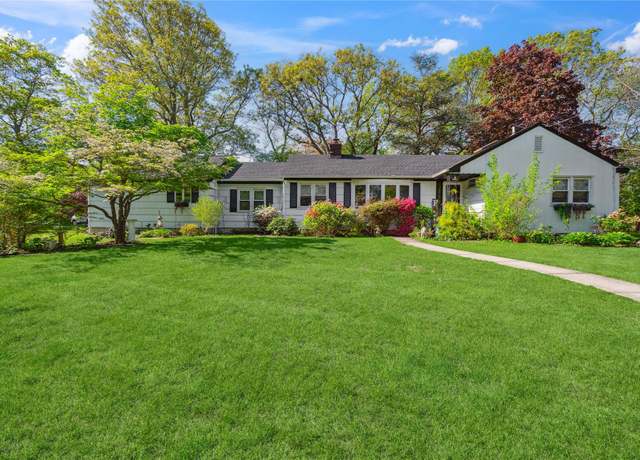 Property at 24 Pine St, Lake Grove, NY 11755, 3 beds, 1 bath