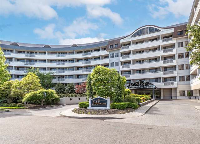 Property at 100 Harbor View Dr #515, Port Washington, NY 11050, 2 beds, 2.5 baths