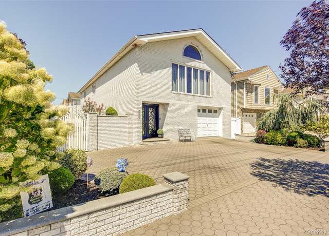 Property at 81-03 161st Ave, Howard Beach, NY 11414, 3 beds, 2 baths