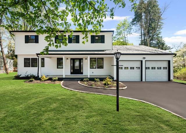 Property at 16 Prairie Rd, Huntington Station, NY 11746, 4 beds, 2.5 baths